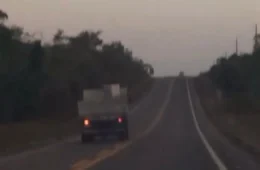 PERIGO NA ESTRADA: motorista embriagado é preso após dirigir caçamba em zigue-zague no Amapá