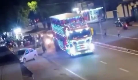 VEJA: Carreta Furacão nega envolvimento em acidente que matou motociclista em Ariquemes