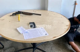 Briga entre vizinhos termina com mulher baleada e suspeito preso no São José