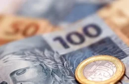 INSS começa a pagar benefícios de agosto; veja quando o dinheiro cai