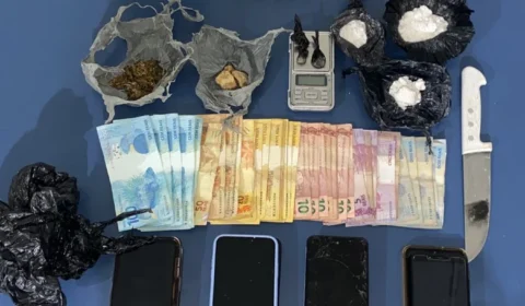 Quatro pessoas são presas em residência que funcionava como ponto de venda de drogas em Boa Vista