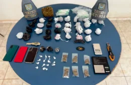 Jovens são presos com 55 porções drogas e tablete de 400 gramas de Skank em Boa Vista