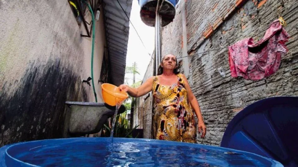 Abastecimento de água será interrompido nesta terça-feira em bairros de Manaus por até 48 horas; confira