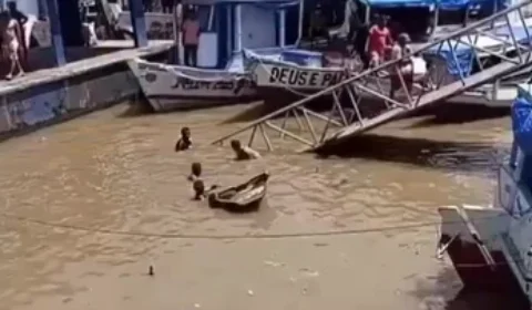 VEJA O VÍDEO | Ponte de trapiche desaba e atinge embarcações em Abaetetuba
