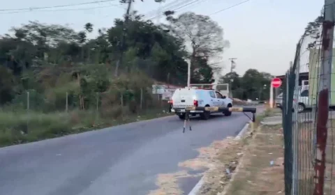 VEJA VÍDEO: Major e aspirante estão entre quatro policiais feitos reféns durante rebelião em Manaus