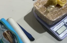 Homem monitorado por tornozeleira é preso com 1 kg de pasta base após roubo em Porto Velho