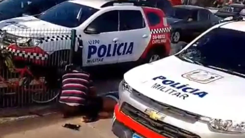 VÍDEO | Ciclista é atropelado por viatura da PM na BR-316, em Ananindeua