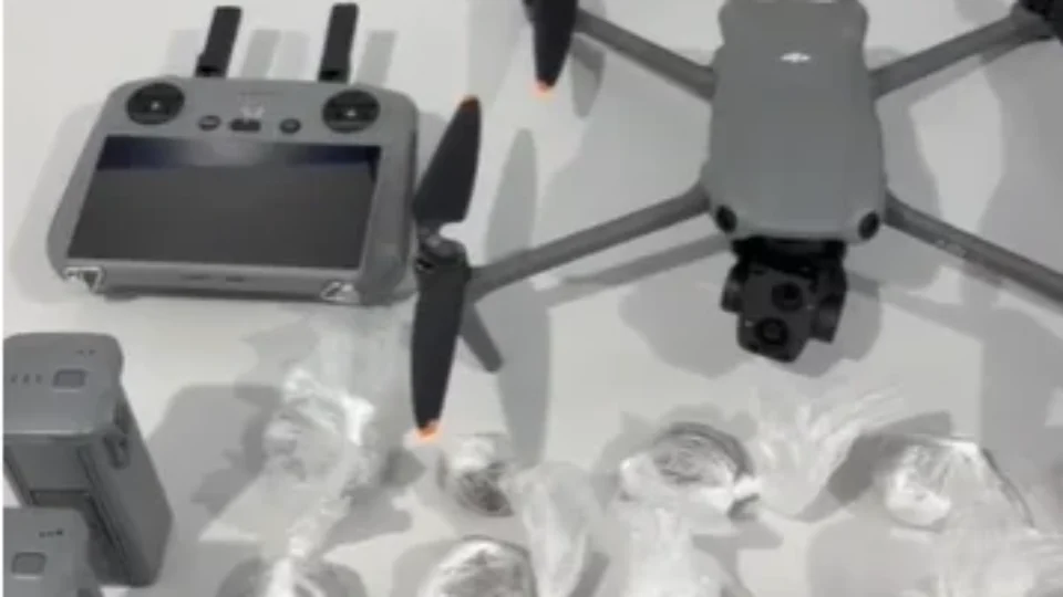 Polícia apreende drone que seria usado para levar drogas e celulares para presídio no Amapá