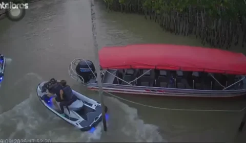 FLAGRA | Moto aquática bate em lancha no Combu e casal foge sem prestar socorro