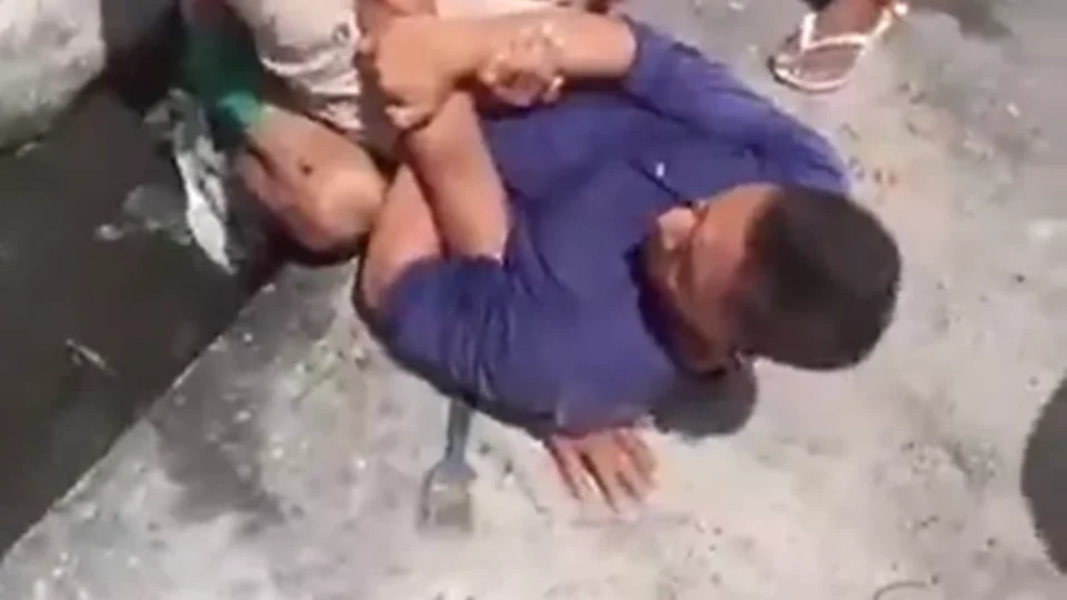 VÍDEO | Homem é contido após suspeita de tentativa de furto no Jurunas, em Belém