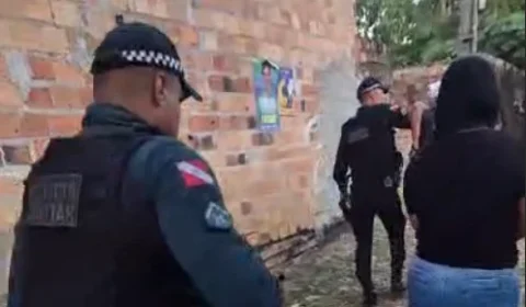 VÍDEO | Dupla é presa com maconha e cocaína durante ação da PM em Outeiro