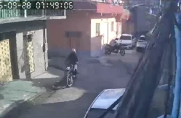 VEJA O VÍDEO | Homem é morto com tiro na cabeça ao chegar para trabalhar no Jurunas, em Belém