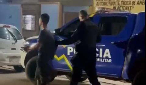 Homem é preso após agredir mãe e irmã de 13 anos em Candeias do Jamari