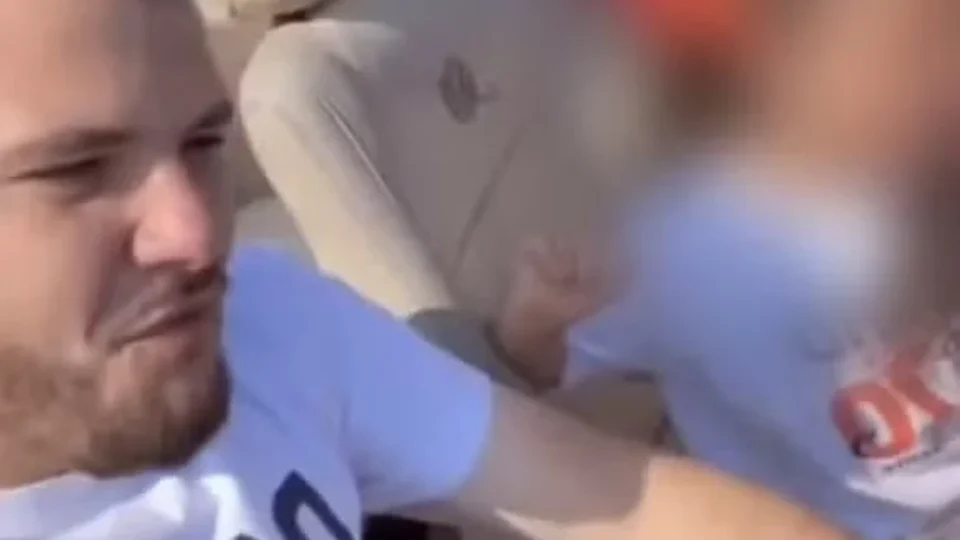 Prefeito de Manaus se explica após vídeo dirigindo com filha sem cinto