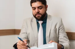 Burocracia que mutila: especialista alerta para negativas de planos de saúde que agravam casos de câncer de mama