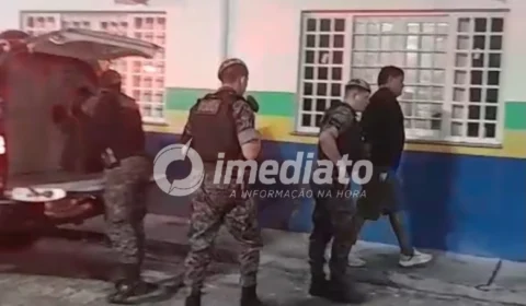 Homem é preso com chave de carro furtado de estacionamento de hospital em Manaus