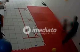 VEJA VÍDEO: Criança autista e não verbal sofre fratura grave após ser arremessada contra o chão durante terapia