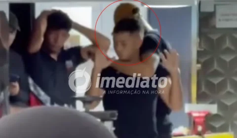 VEJA VÍDEO: Assaltante usa funcionário como escudo humano durante roubo a joalheria em Santarém
