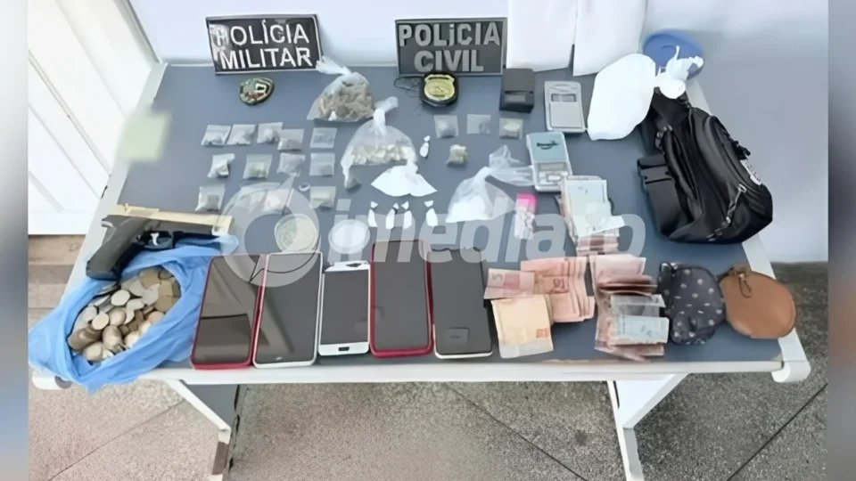 Casal é preso em flagrante por tráfico de drogas durante cumprimento de mandado no Amazonas