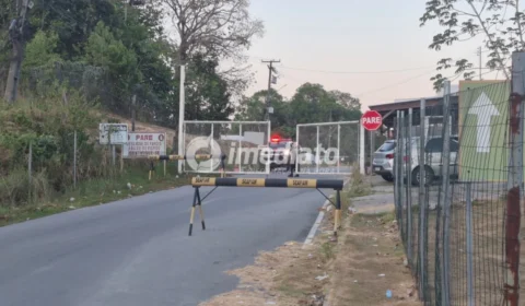 Rebelião em Manaus: quatro policiais são mantidos reféns dentro de unidade prisional