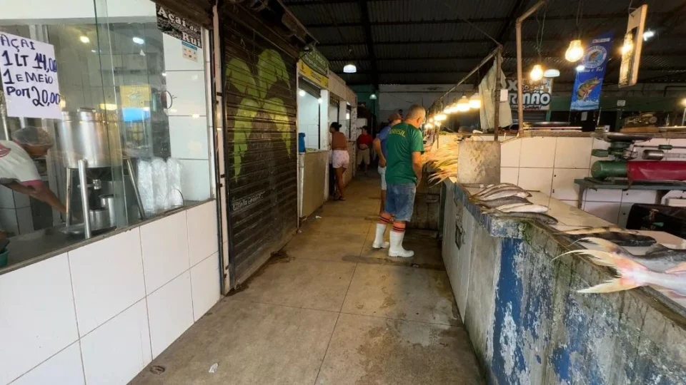 “Tem dia que a gente não consegue o que comer”, relata comerciante do Mercado da Cabanagem