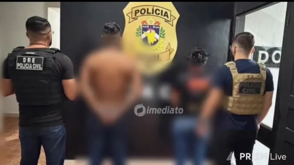 MOTO FACHADA: casal é preso com cerca de 13 kg de skunk em Boa Vista