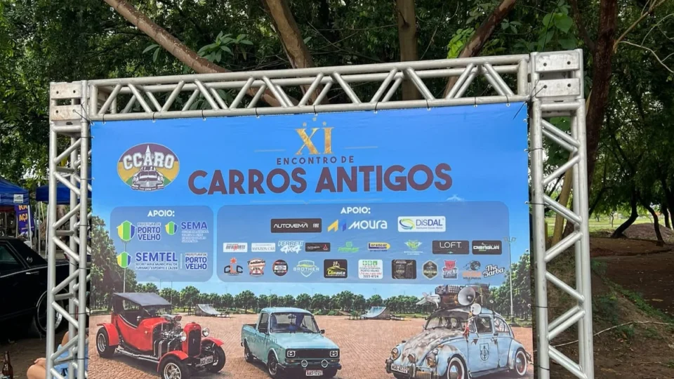MOTOR E MEMÓRIA: carros antigos reúnem gerações em Porto Velho