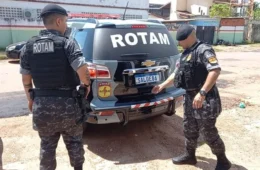 CAMARÃO E MANDADO: foragido tenta esconder identidade e acaba preso em feira de Macapá