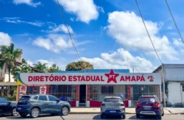 NA MADRUGADA: sede do PT é invadida e depredada em Macapá