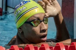 CORRIDA CONTRA O TEMPO: nadador de 17 anos busca apoio para competir em Maceió