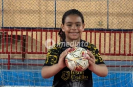 Goleiro do Sub-8 do Amazonas FC busca apoio para disputar a Taça Brasil 2026, em Campo Grande (MS)