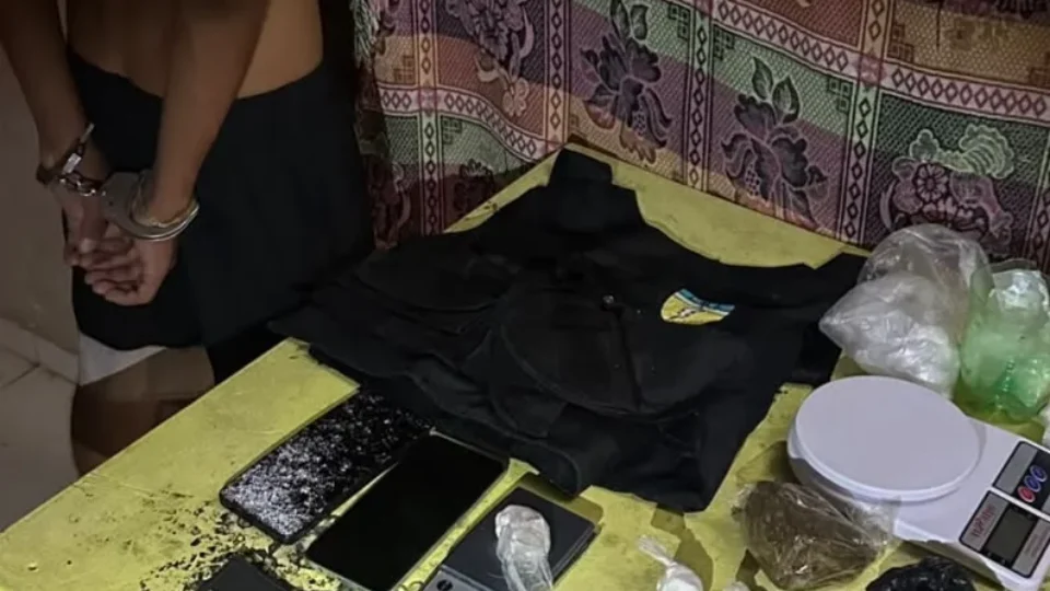 BRINQUEDO DO TRÁFICO: homem de tornozeleira é preso com drogas escondidas em velocípede no Macapaba