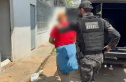DROGA NAS BOTAS: funcionário de cozinha de presídio é preso tentando entrar com maconha no Acre
