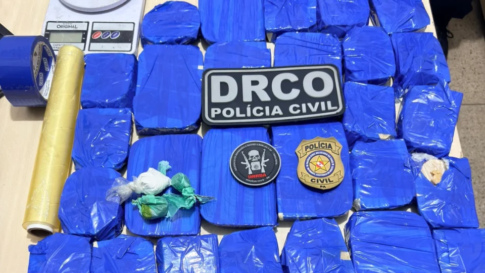 Cheiro de droga leva polícia a kitnet com 27 tabletes de oxi em Belém