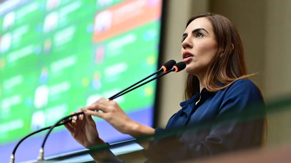 Débora Menezes reforça proteção à infância após suspeita de abuso no Amazonas