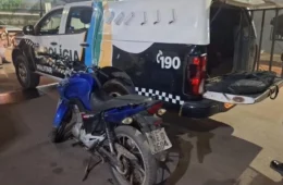 FUGA DEU RUIM: adolescentes apreendidos após abandonar moto roubada e correr a pé em Macapá