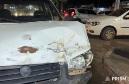 VEJA VÍDEO: Colisão entre dois veículos causa estragos no bairro Caranã, em Boa Vista