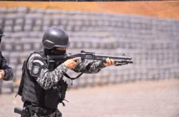 NA CADEIA | Operação Mute apreende celulares, drogas e armas artesanais em presídio do Amapá