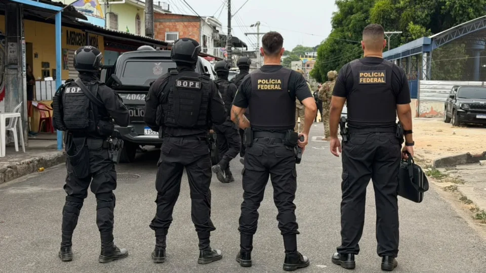 Suspeito de atacar comício com coquetel molotov é preso pela PF em Manaus
