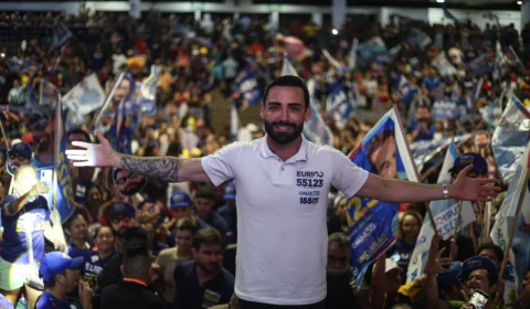 Eurico Tavares reúne multidão em evento de campanha na capital amazonense