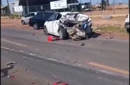 Caçamba perde controle e provoca acidente com seis carros em Boa Vista