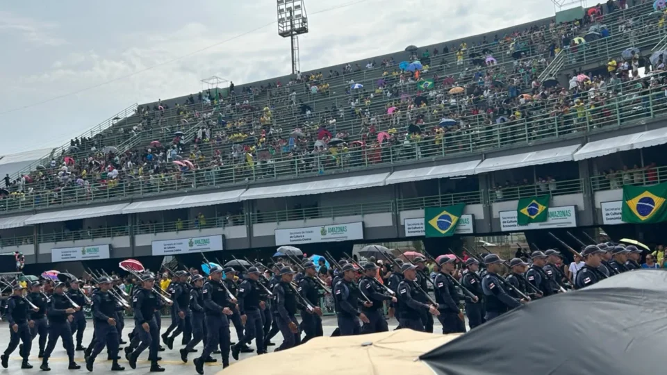 FERIADO | Desfile de 7 de Setembro reúne forças militares e de segurança em Manaus