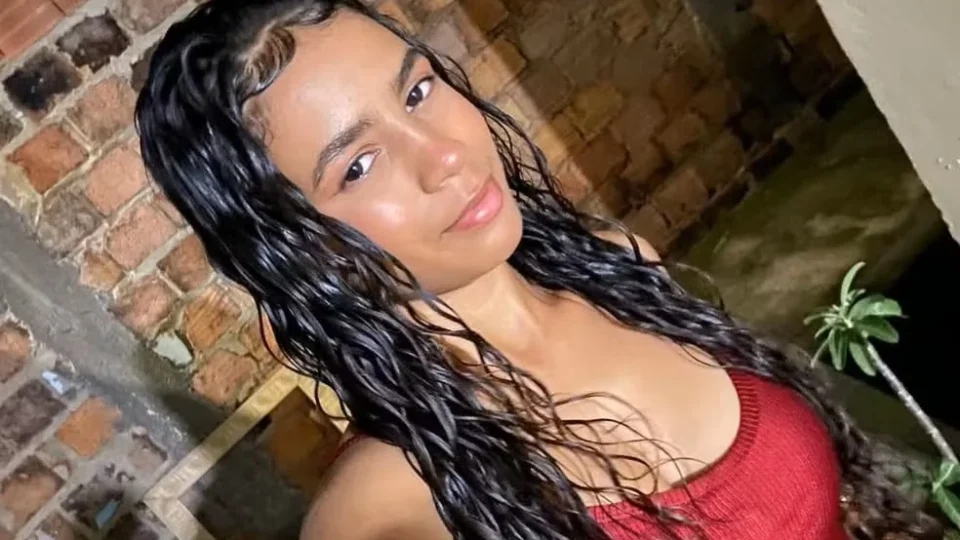 Tragédia na BR-230: adolescente de 17 anos morre após colisão entre moto e carro