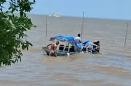 VEJA: Lancha escolar naufraga com 11 crianças a bordo na Baía do Marajó, no Pará