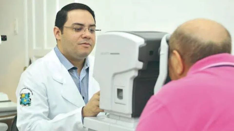 Não espere enxergar mal: por que o acompanhamento oftalmológico deve começar antes dos sintomas