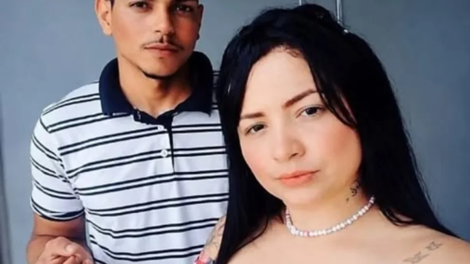 VEJA: Mulher mata marido com canivete após ser xingada pelo companheiro durante discussão