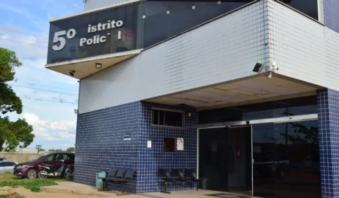 Adolescente desaparecida é encontrada em residência e jovem é preso com maconha em Boa Vista