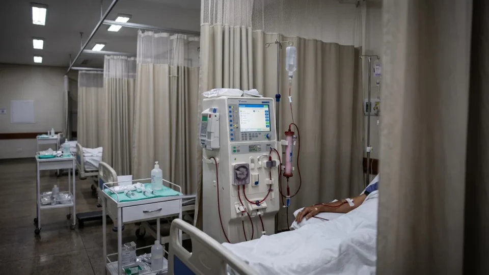 ALTA SEM SAÍDA: pacientes renais continuam internados por falta de vagas em Gurupi