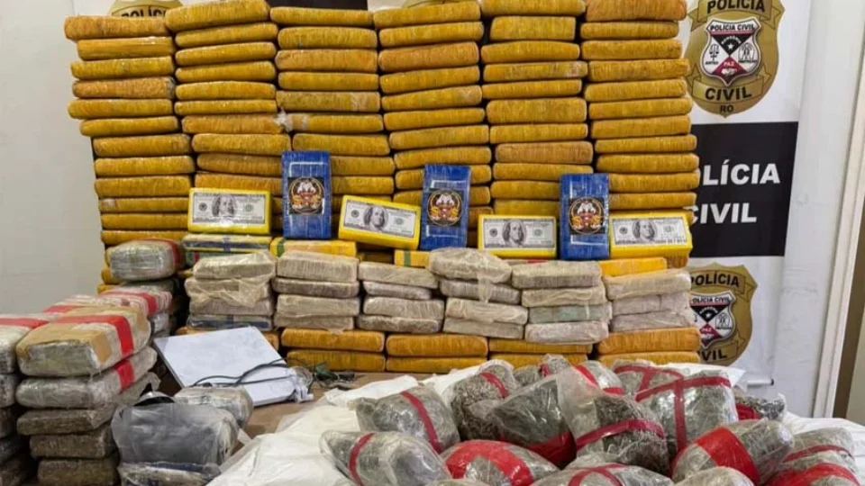 Carga de 244 quilos de drogas é apreendida após confronto na fronteira de Rondônia