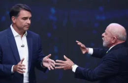 Lula rebate Flávio sobre votos em presídios e provoca: “Até teu pai”